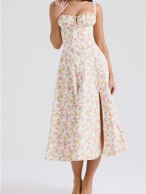 gaia claret lace midi dress HOUSE OF CB 'Gaia' Claret Lace Midi Dress NWOT